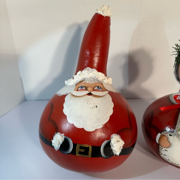 Vtg Santa & Mrs Claus Christmas Gourds Hand Made Signed Mary Susan 11.5” & 9” - Picture 3 of 11
